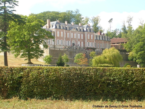 Château de Sassy - Saint Christophe le Jajolet