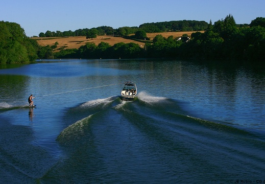 Lac de Rabodanges