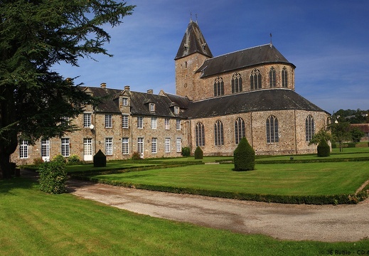 Lonlay l'Abbaye