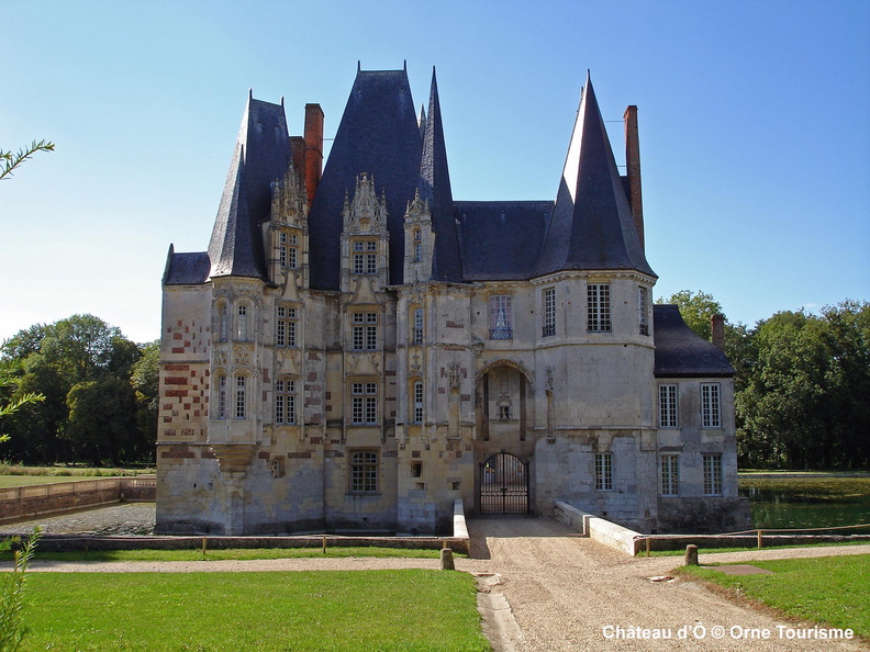 Chateau-d-O-cphoto-Orne-Tourisme.jpg