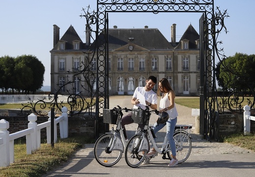 Découvrir le domaine du Haras du Pin à Vélo